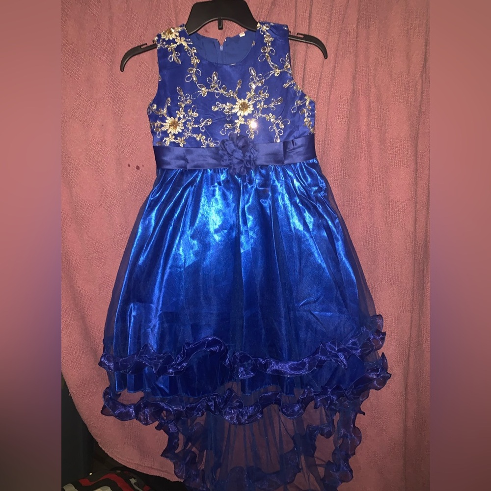 Girls formal dress with lovely detail